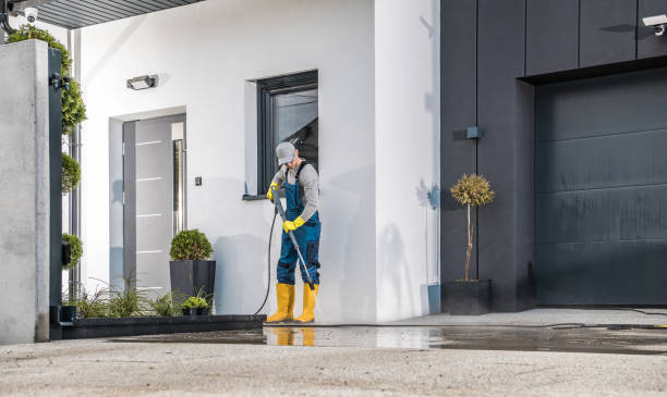 Best Dumpster Area Cleaning  in Indnola, IA